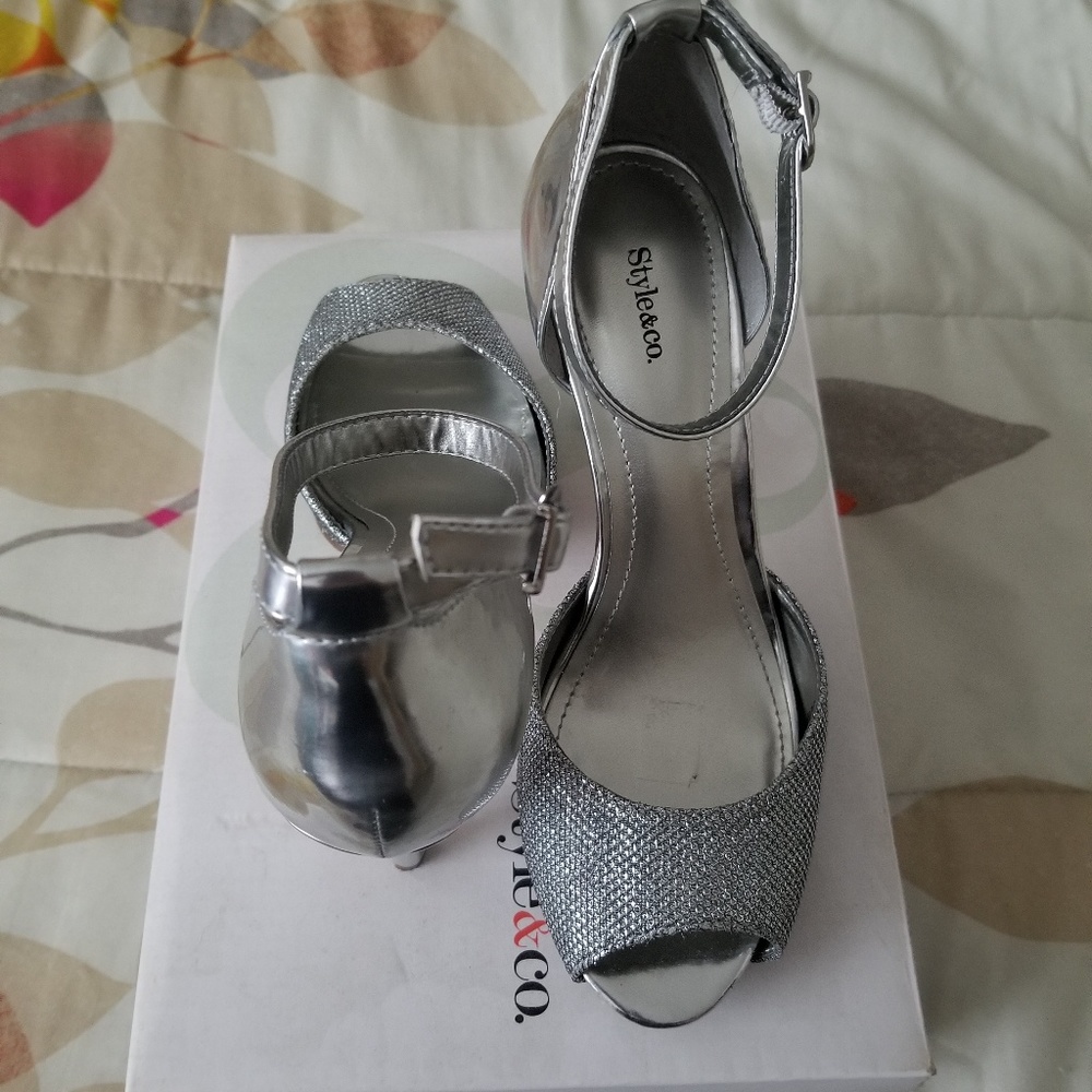 Style & Co Silver Evening Sandals